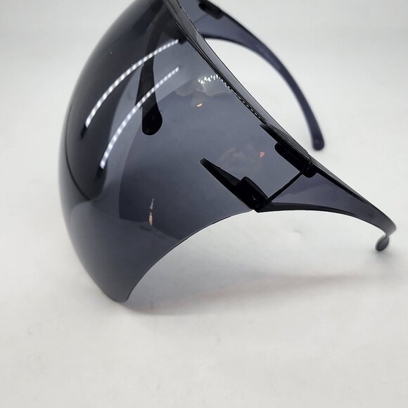 black face shield - Picture 4 of 5